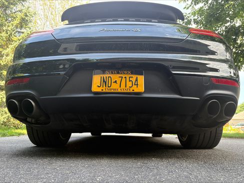 Used 2014 Porsche Panamera 4S Executive AWD/4WD image 12