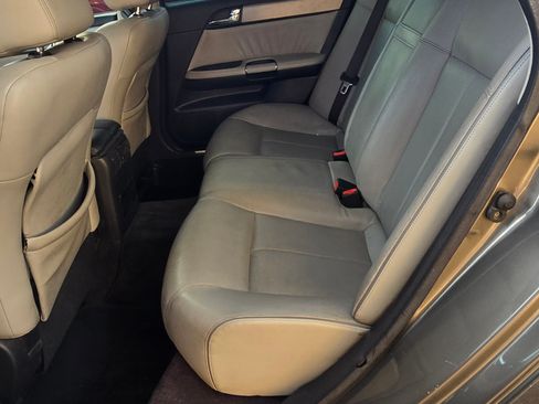 Used 2007 INFINITI M45 Sport w/ Technology Pkg image 11