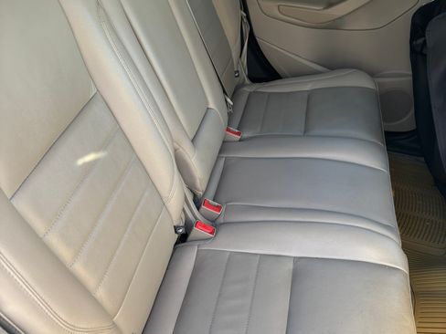 Used 2015 Ford C-MAX Energi SEL image 13