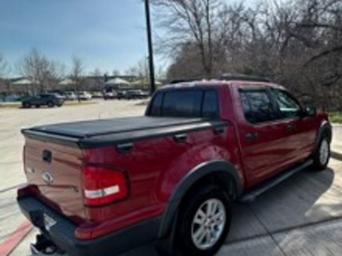 Used 2008 Ford Explorer Sport Trac XLT image 5