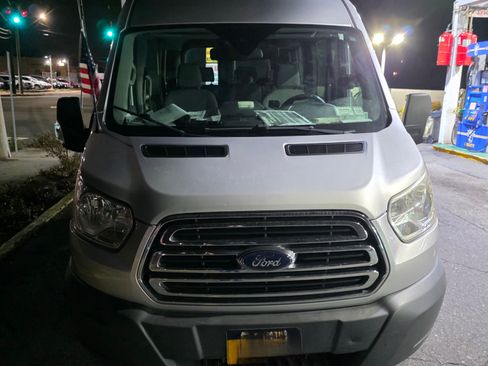 Used 2018 Ford Transit 350 XLT image 1