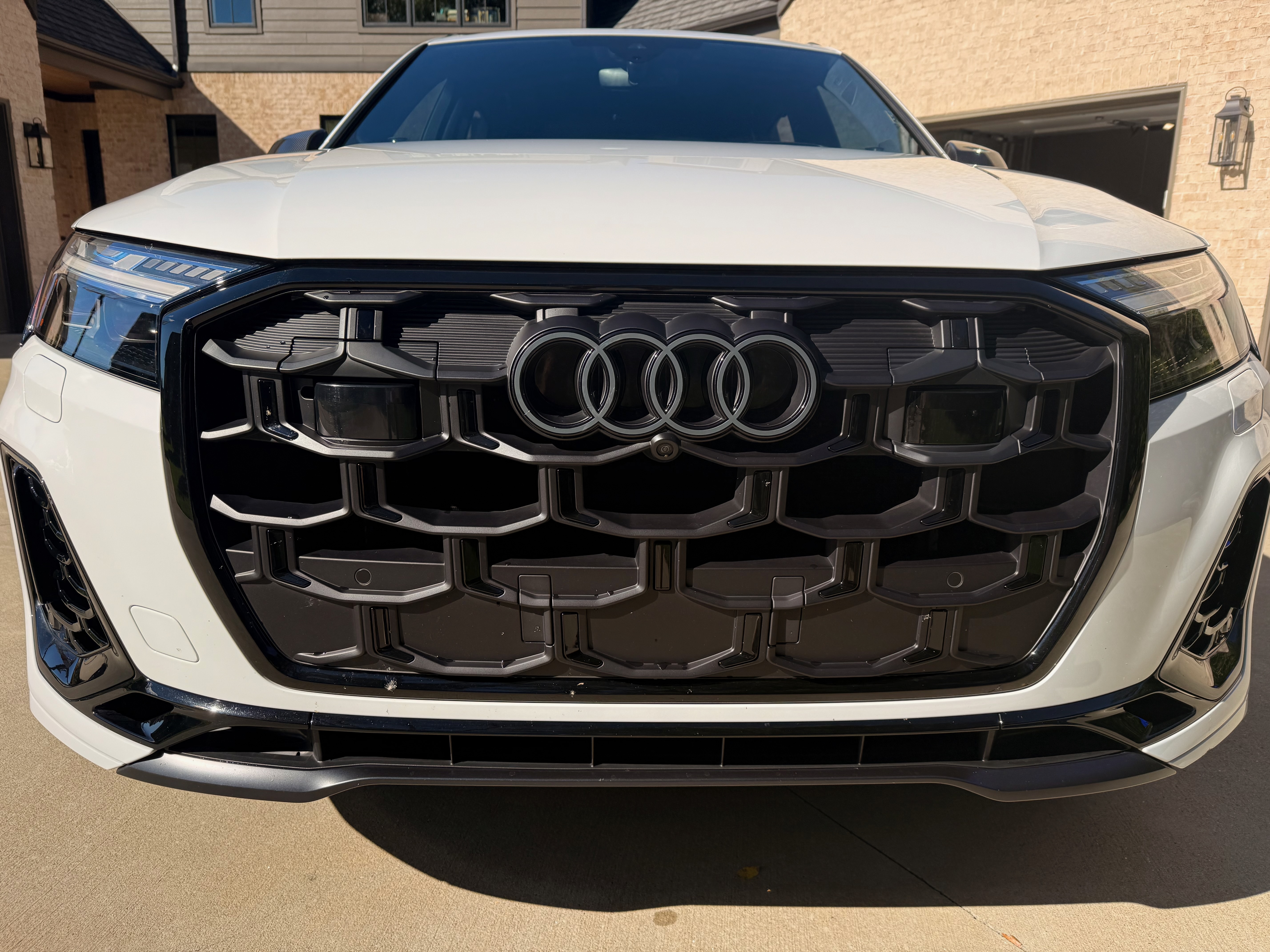 Used 2025 Audi SQ7 Prestige AWD/4WD image 5