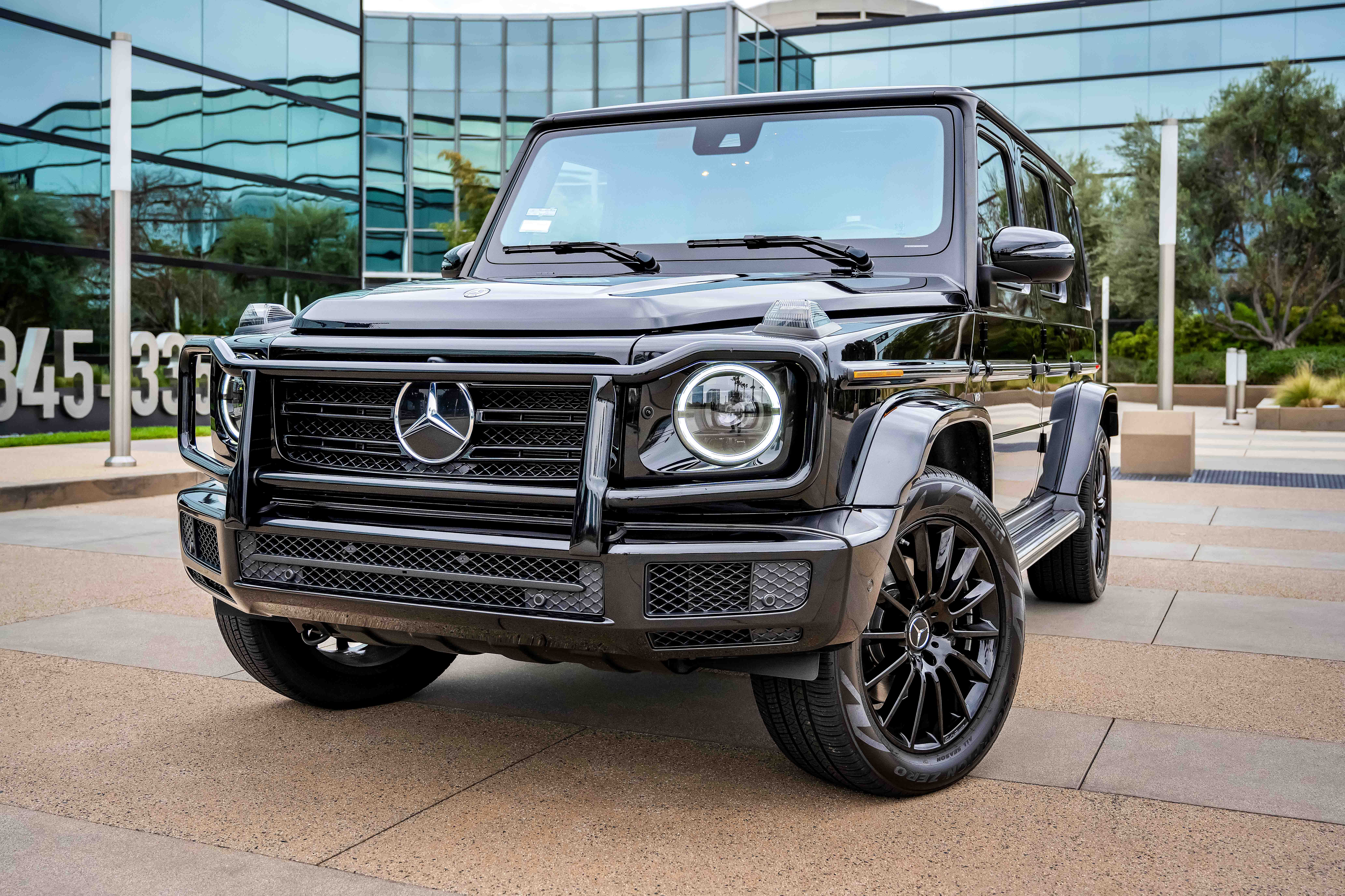 Used 2021 Mercedes-Benz G 550 image 1