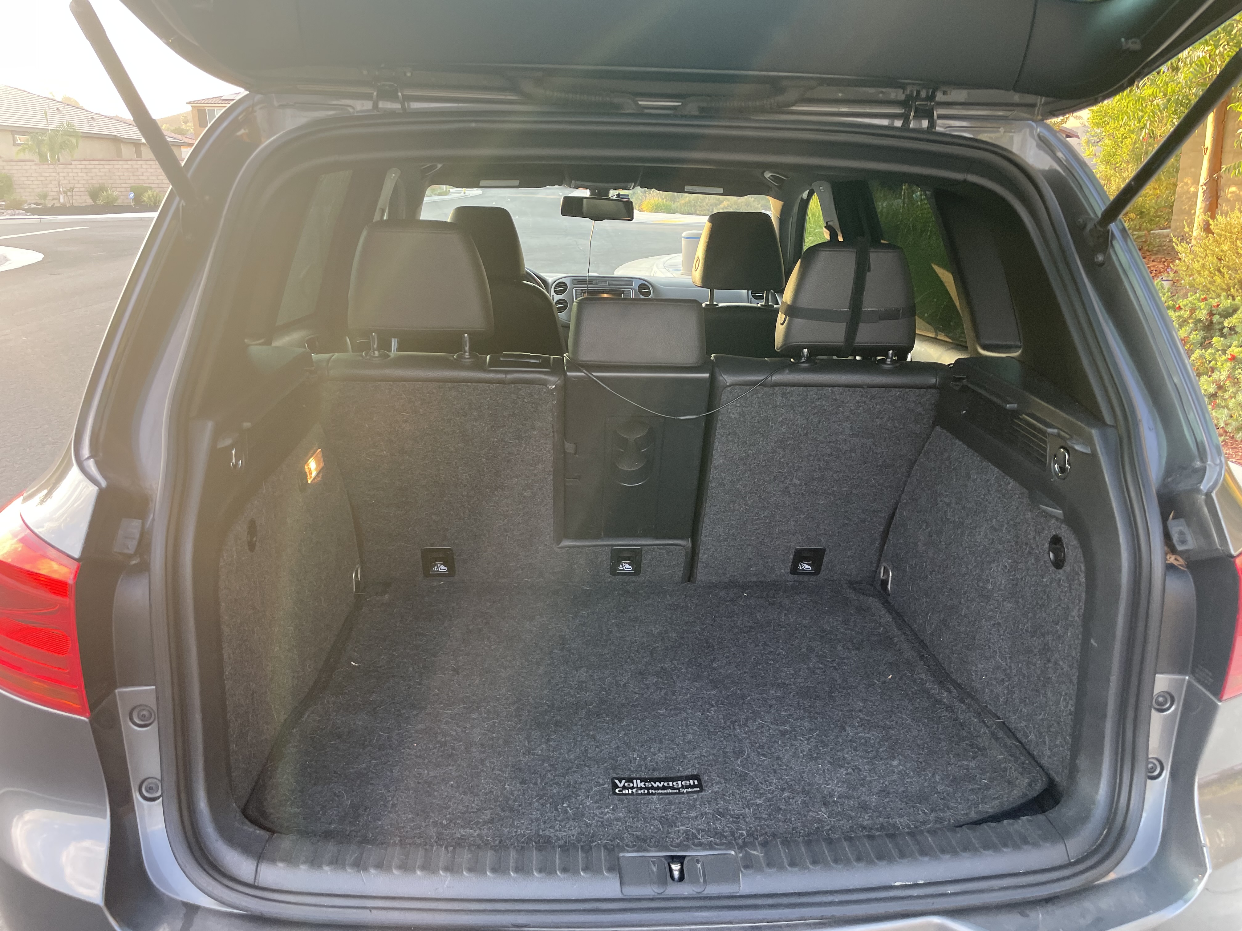 Used 2016 Volkswagen Tiguan R-Line FWD image 9
