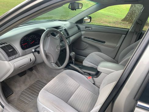 Used 2006 Toyota Camry LE image 6