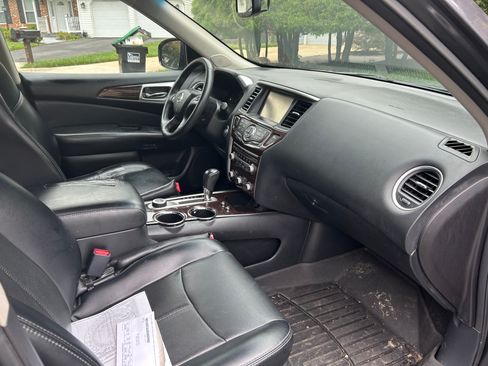 Used 2014 Nissan Pathfinder Platinum w/ Platinum Premium Package AWD/4WD image 7