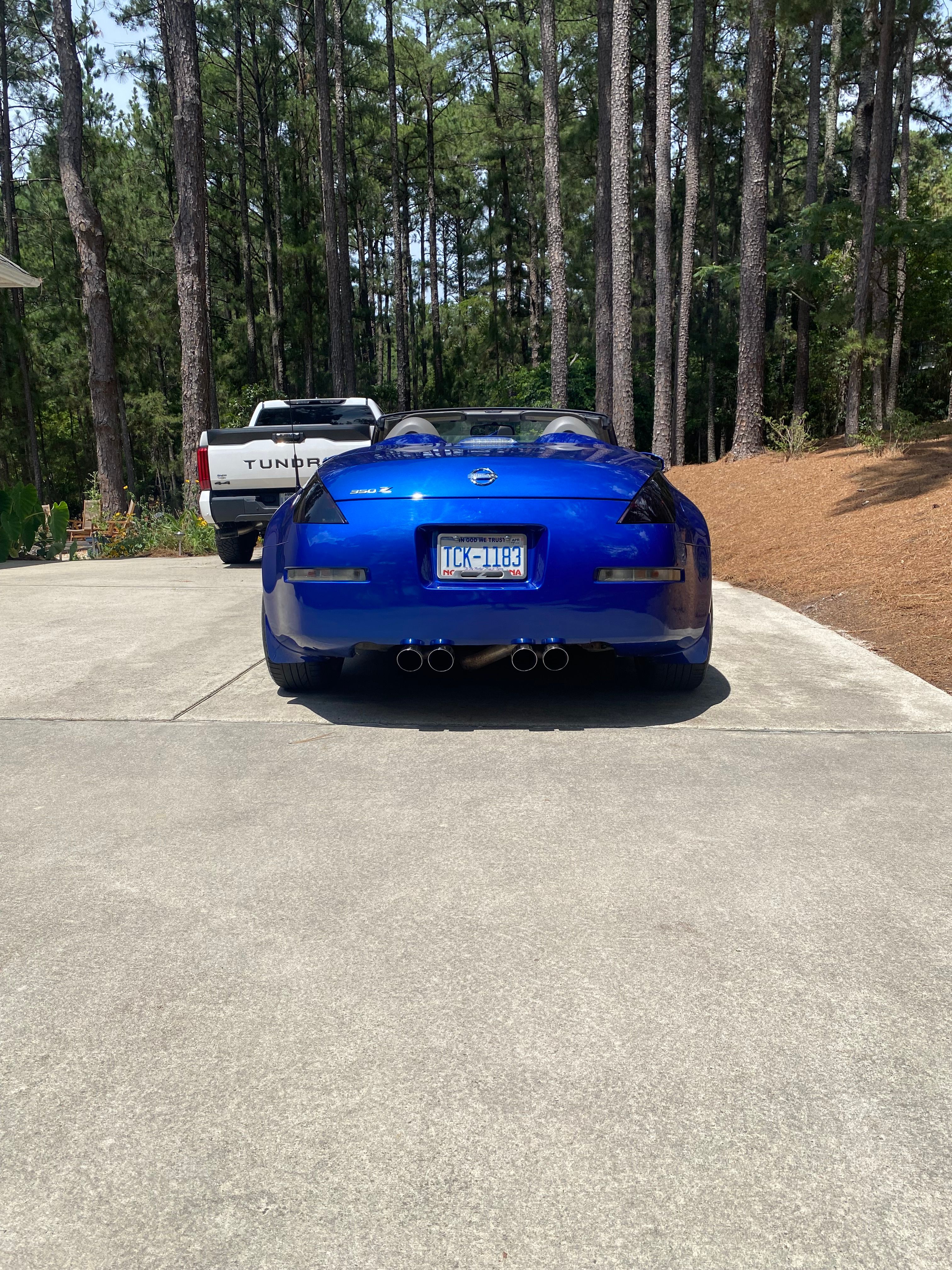 Used 2005 Nissan 350Z Touring RWD image 12