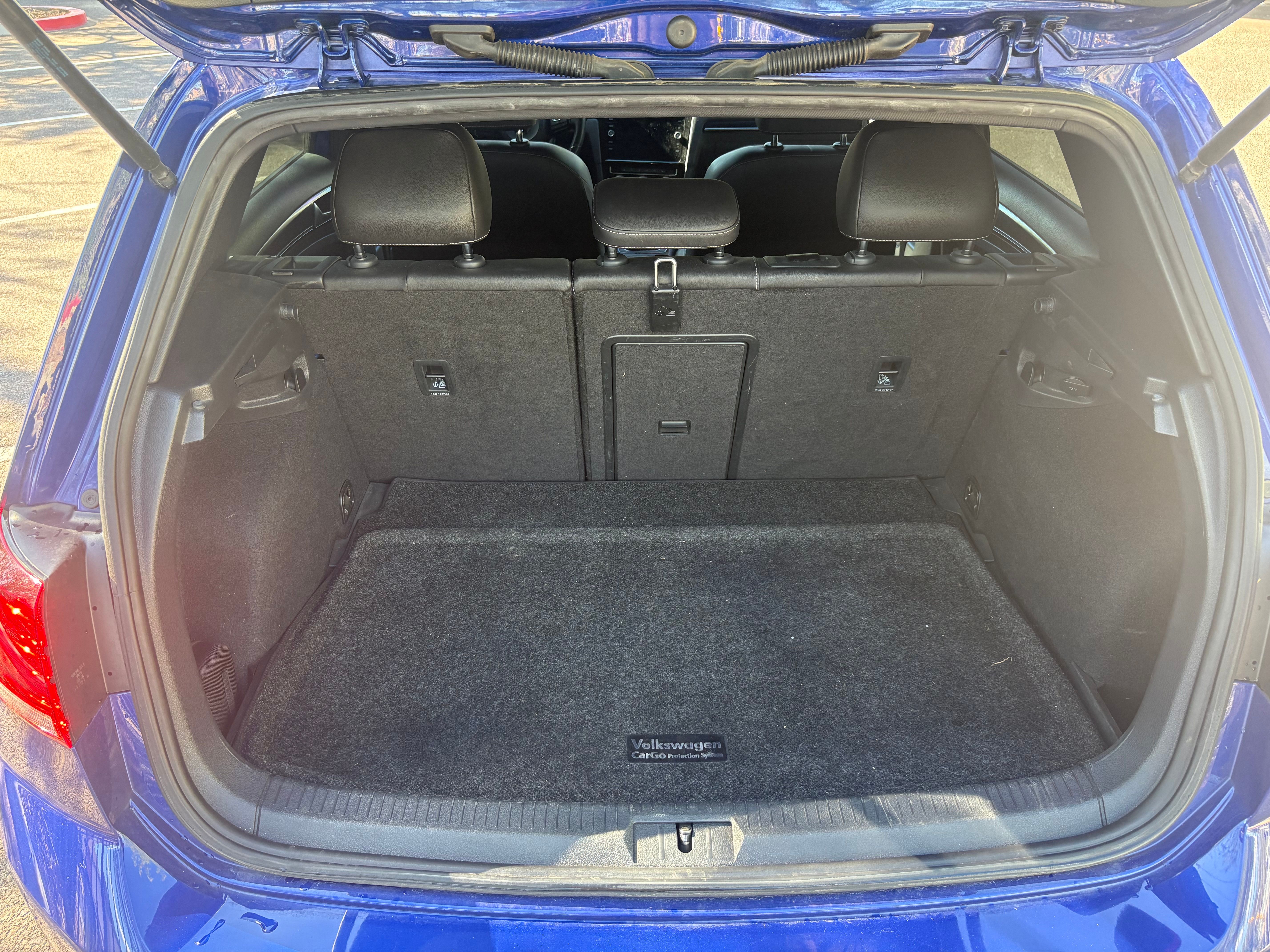 Used 2019 Volkswagen Golf R 4-Door AWD/4WD image 8