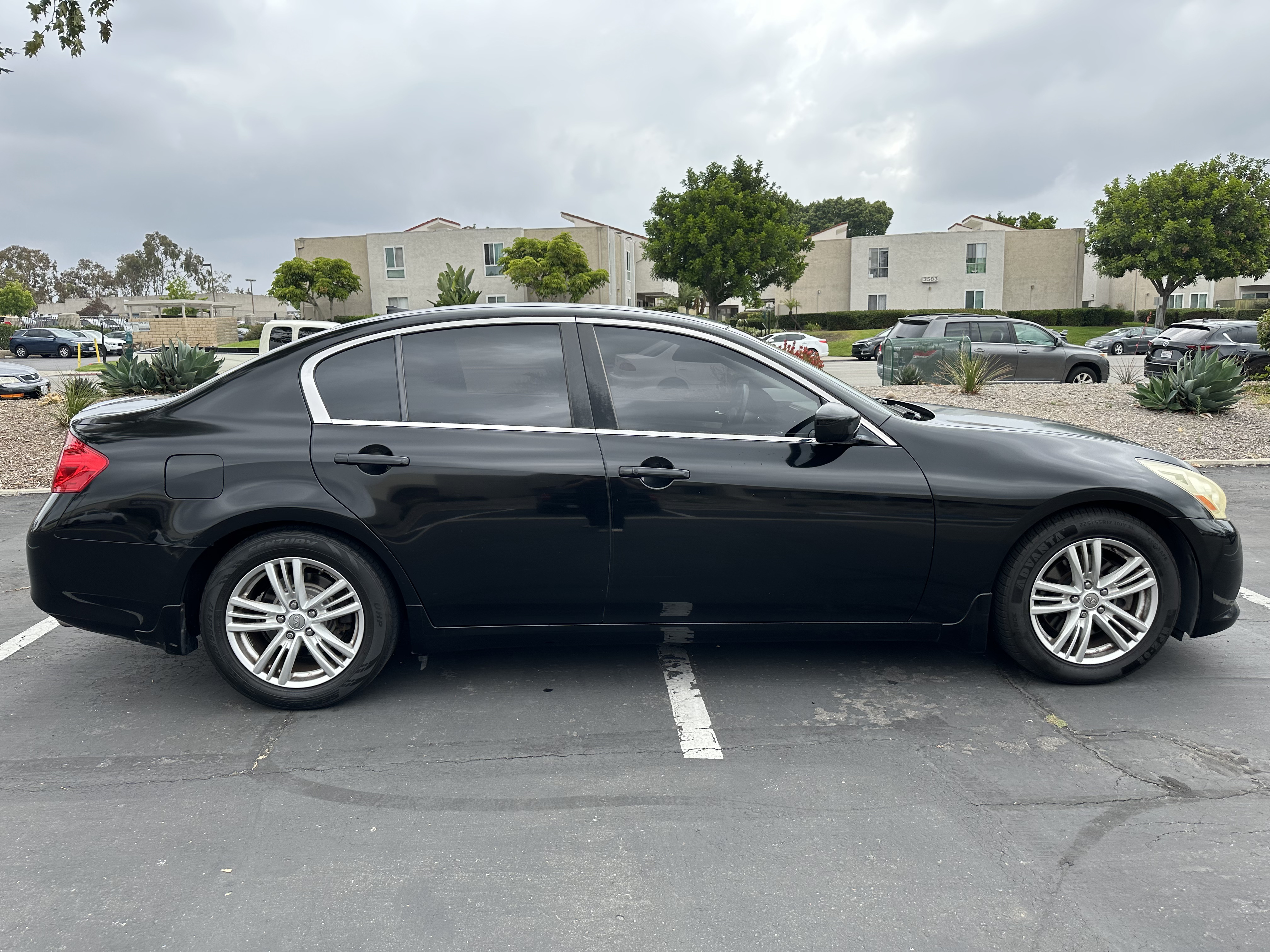 Used 2013 INFINITI G37 Journey w/ Premium Pkg RWD image 9