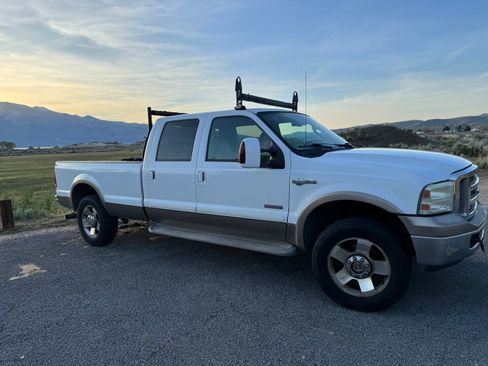 Used 2006 Ford F250 King Ranch AWD/4WD image 4