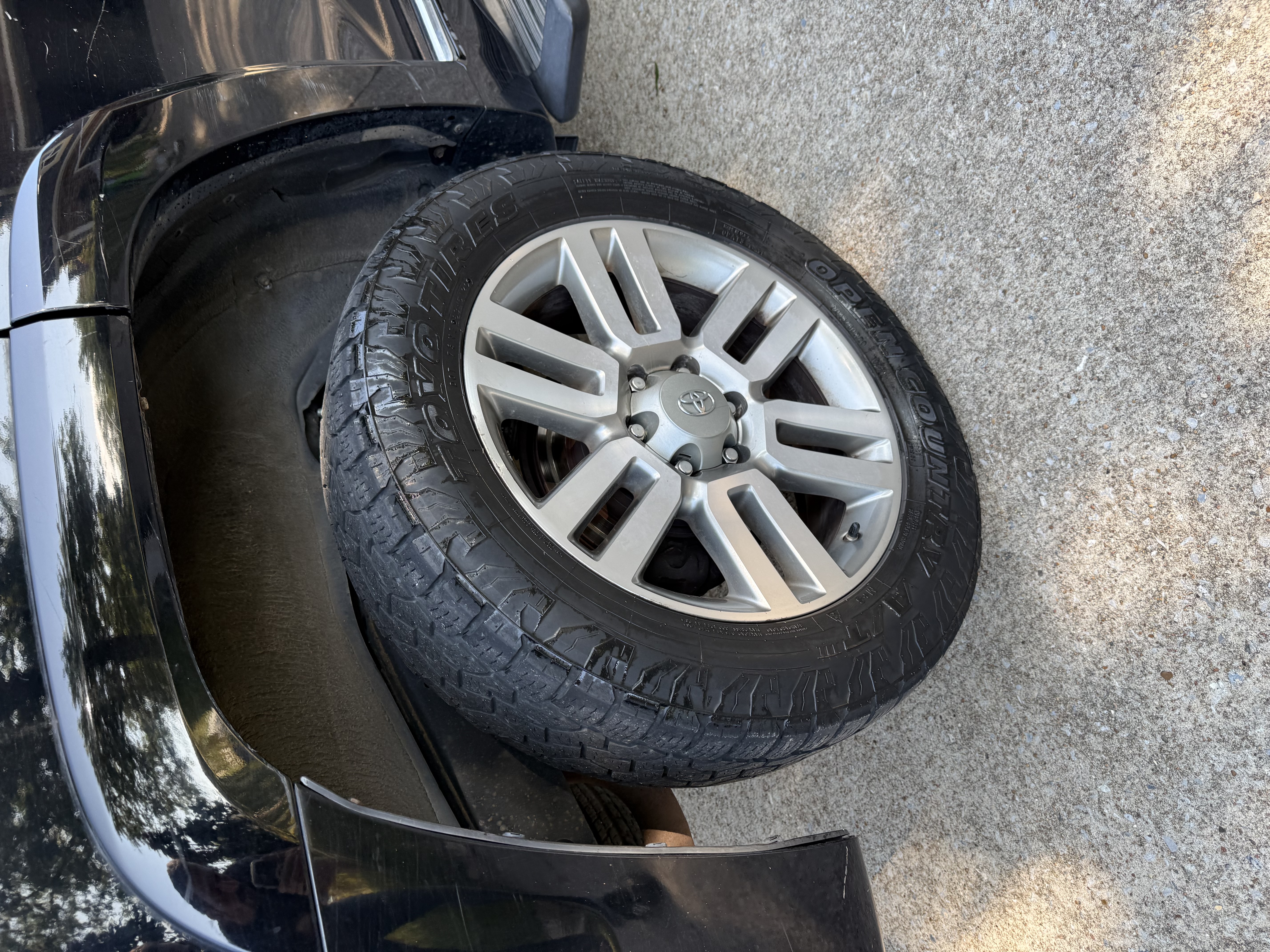 Used 2010 Toyota 4Runner Limited AWD/4WD image 15