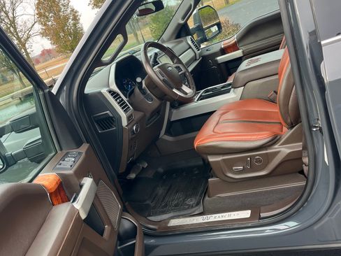 Used 2021 Ford F250 King Ranch w/ King Ranch Ultimate Package image 6