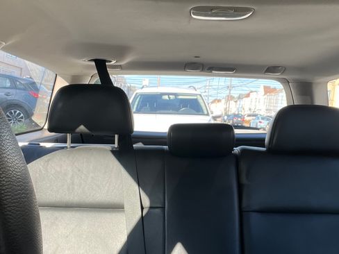 Used 2008 Subaru Outback 2.5i Limited L.L. Bean image 12