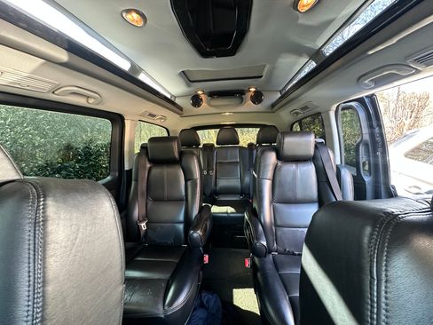 Used 2016 Mercedes-Benz Metris Passenger image 9