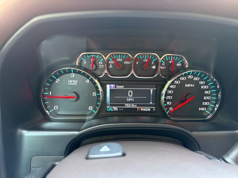 Used 2015 Chevrolet Silverado 2500 High Country AWD/4WD image 21