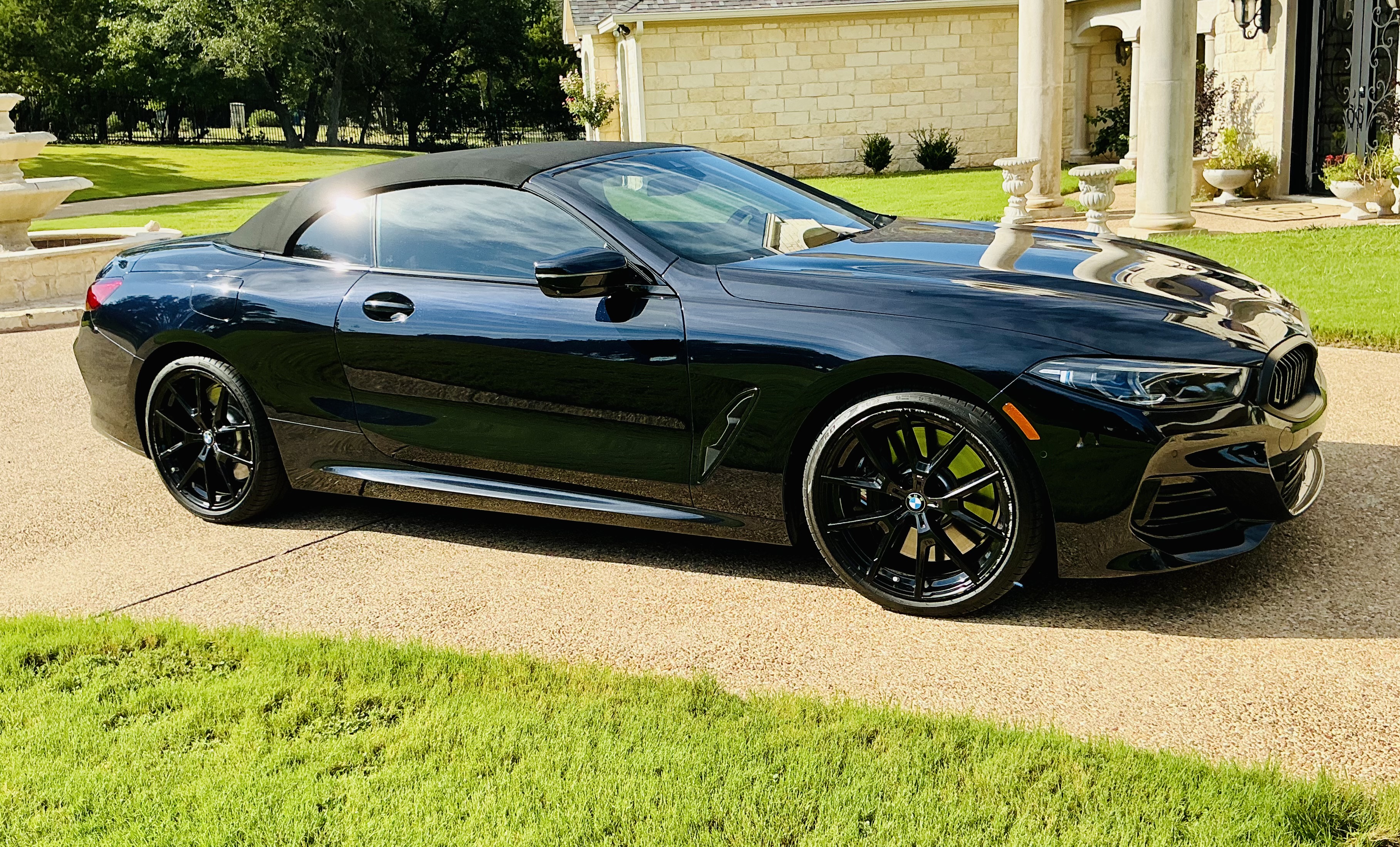 Used 2024 BMW 840i Convertible w/ Comfort Seating Package RWD image 28