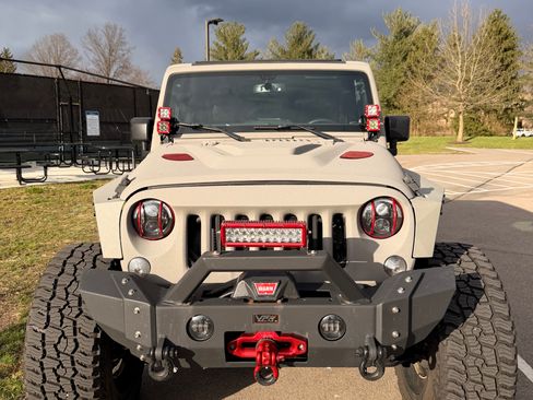 Used 2017 Jeep Wrangler Unlimited Sport w/ Quick Order Package 24S image 22