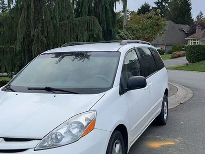 Used 2006 Toyota Sienna CE