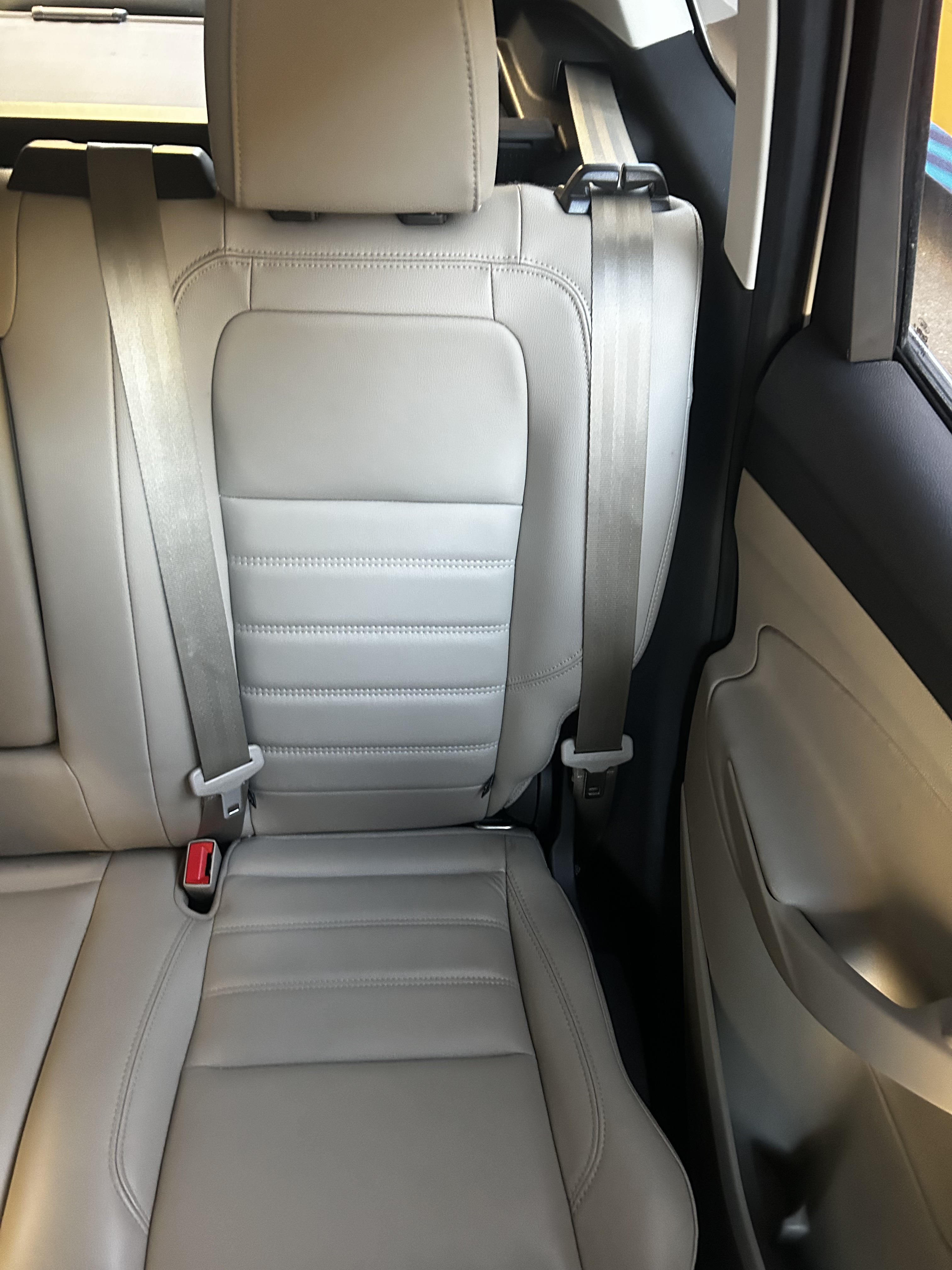 Used 2018 Ford Escape Titanium AWD/4WD image 22