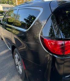 Used 2019 Chrysler Pacifica Touring-L Plus w/ Advanced Safetytec Group FWD image 5