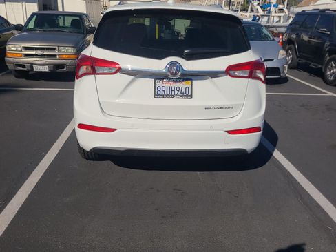 Used 2020 Buick Envision Essence image 5