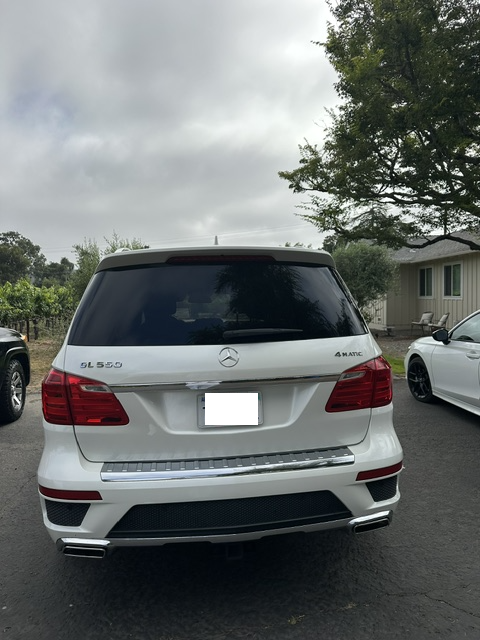 Used 2013 Mercedes-Benz GL 550 4MATIC image 5