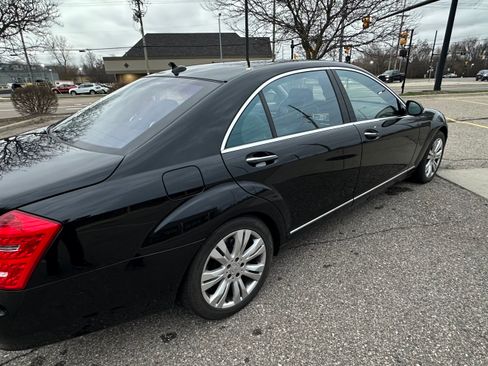 Used 2009 Mercedes-Benz S 550 image 4