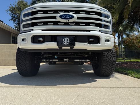 Used 2024 Ford F350 Platinum AWD/4WD image 1