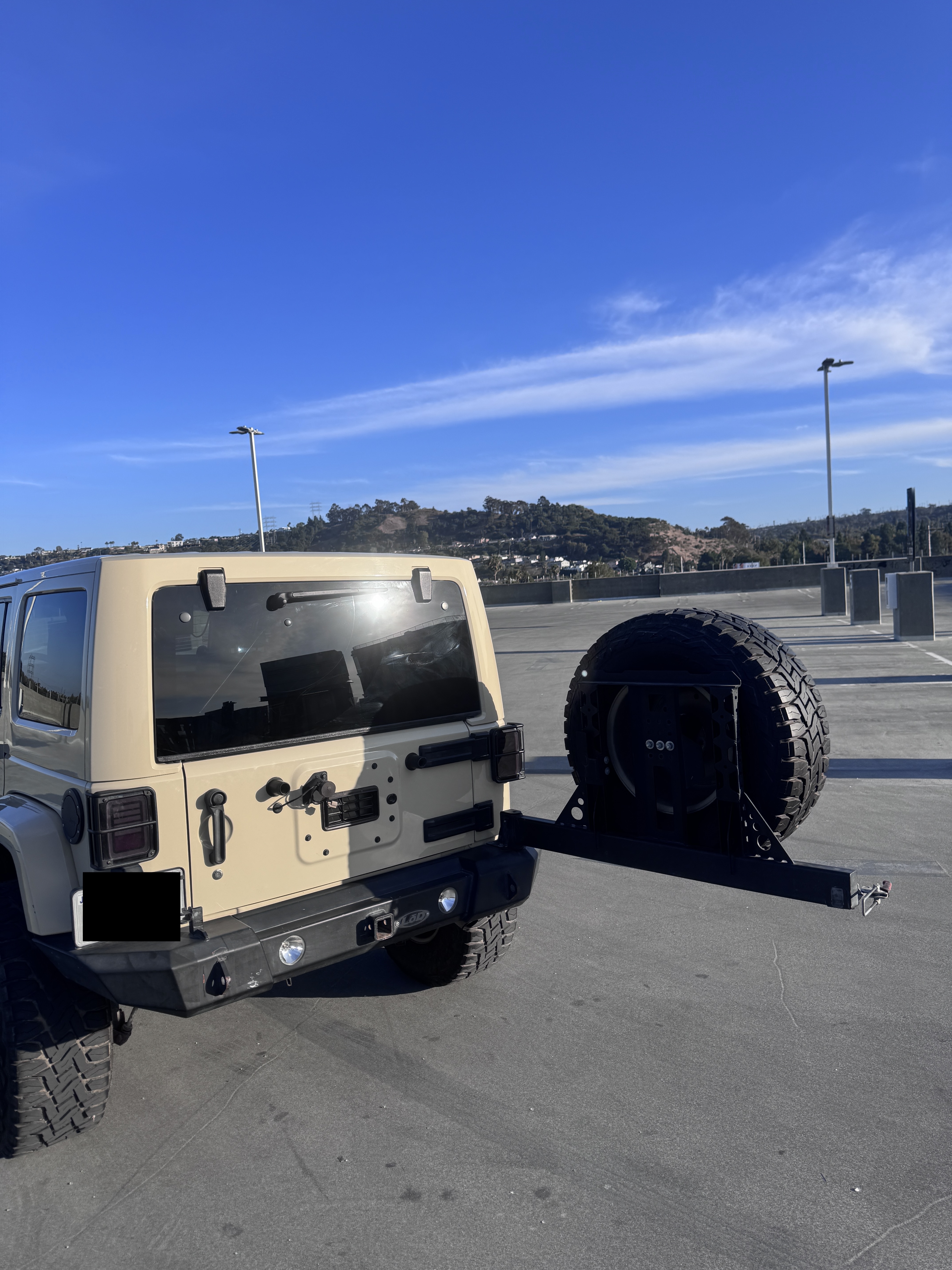 Used 2011 Jeep Wrangler Unlimited Sport w/ Dual Top Group AWD/4WD image 20