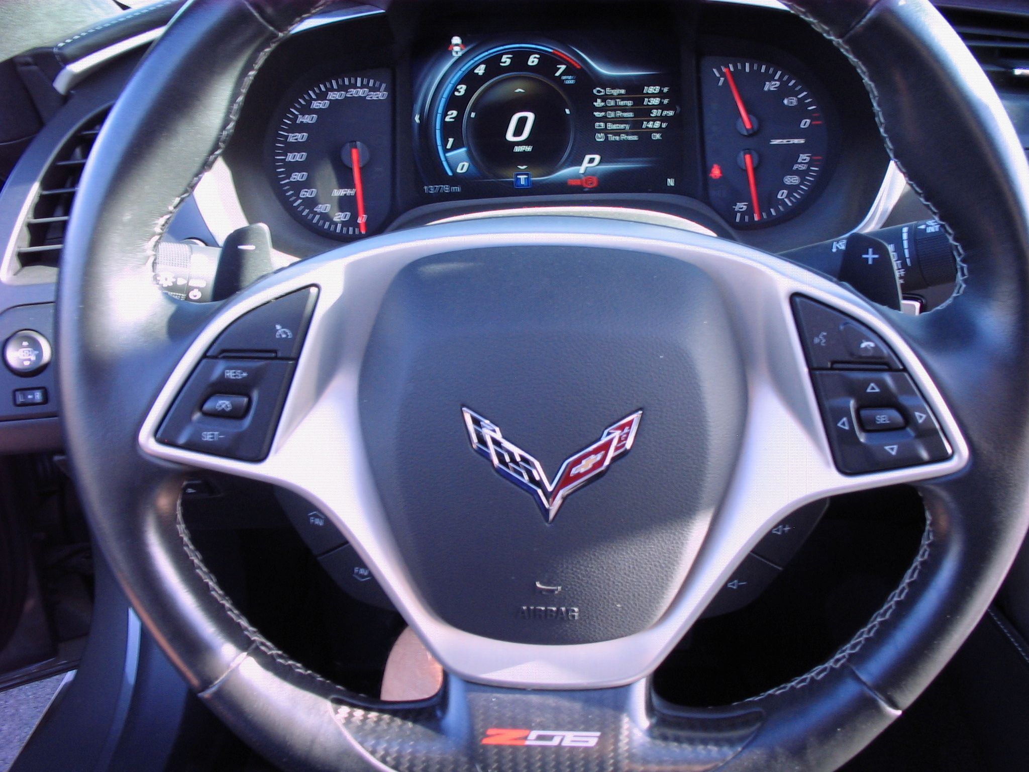 Used 2016 Chevrolet Corvette Z06 w/ 3LZ Preferred Equipment Group RWD image 20