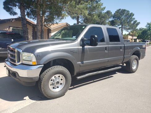 Used 2002 Ford F250 4x4 Crew Cab Super Duty image 2