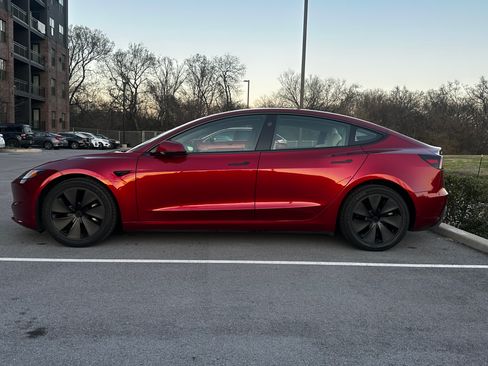 Used 2024 Tesla Model 3 Long Range image 9