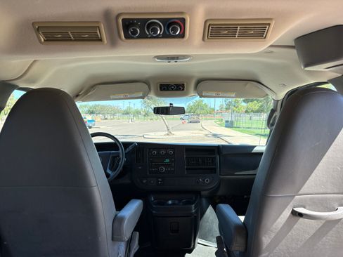 Used 2012 Chevrolet Express 3500 LT w/ LT Preferred Equipment Group image 11