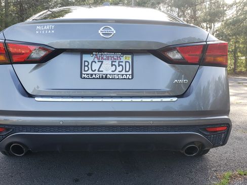 Used 2020 Nissan Altima 2.5 SV image 8