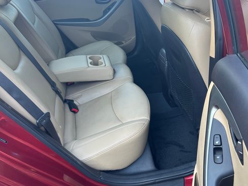 Used 2013 Hyundai Elantra Limited w/ Technology Pkg FWD image 18