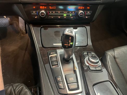 Used 2012 BMW 535i xDrive Sedan image 13