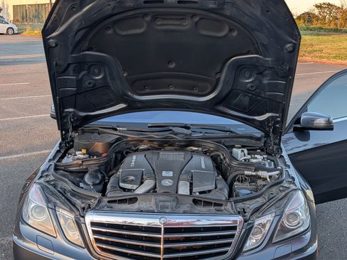 Used 2013 Mercedes-Benz E 63 AMG Wagon image 31