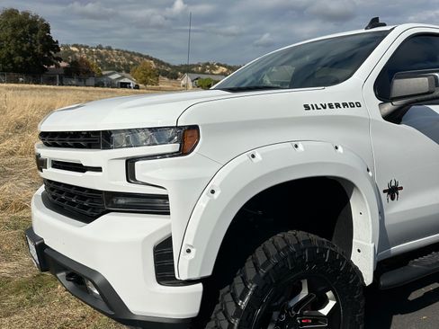 Used 2019 Chevrolet Silverado 1500 RST w/ All-Star Edition image 17