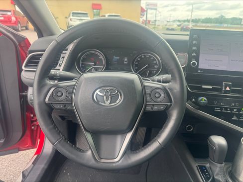Used 2024 Toyota Camry XSE w/ Cold Weather Package FWD image 12