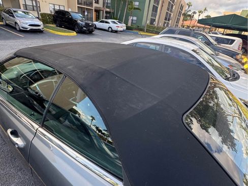 Used 2012 Chrysler 200 Touring image 12