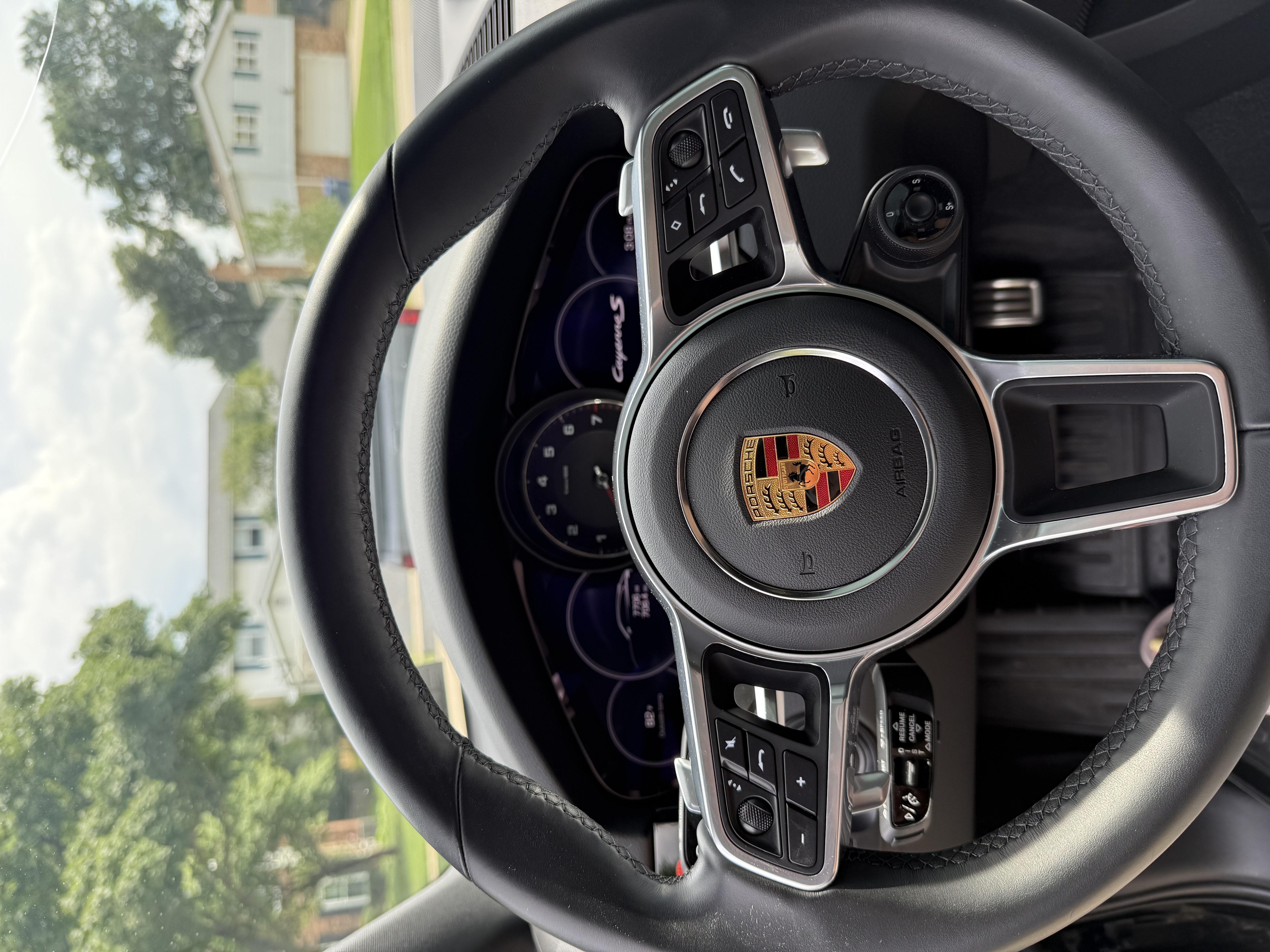 Used 2021 Porsche Cayenne S AWD/4WD image 16