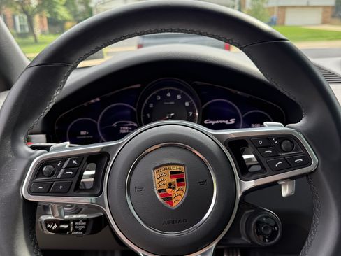 Used 2021 Porsche Cayenne S AWD/4WD image 16