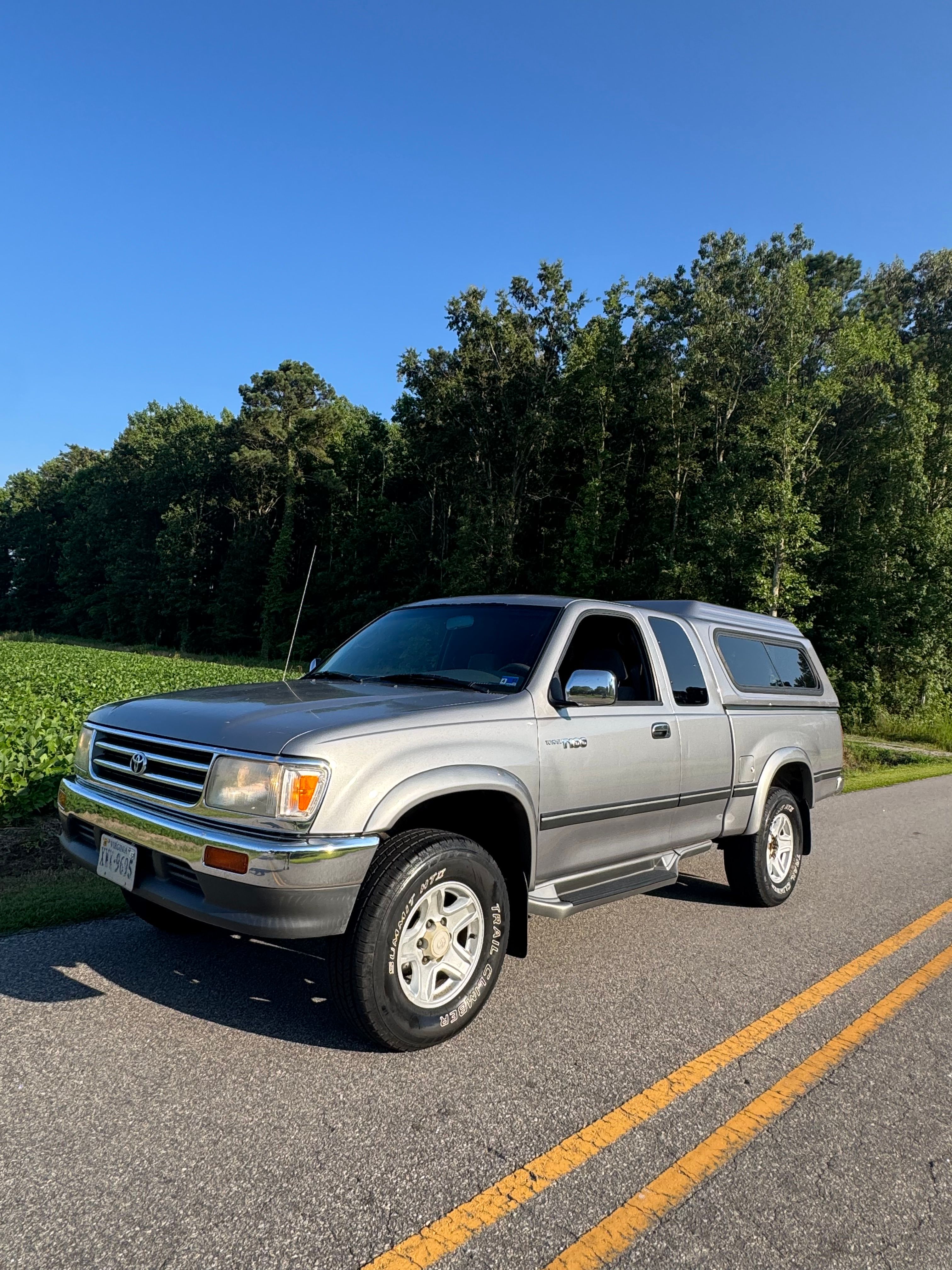 Used 1997 Toyota T100 SR5 AWD/4WD image 1