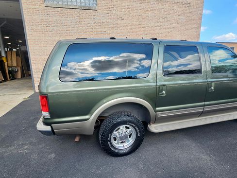Used 2000 Ford Excursion Limited image 4