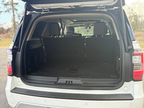 Used 2020 Ford Expedition Max Platinum image 10