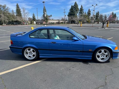Used 1998 BMW M3 Coupe image 26