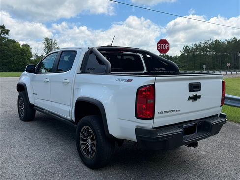 Used 2020 Chevrolet Colorado ZR2 w/ LPO, Power Package AWD/4WD image 2