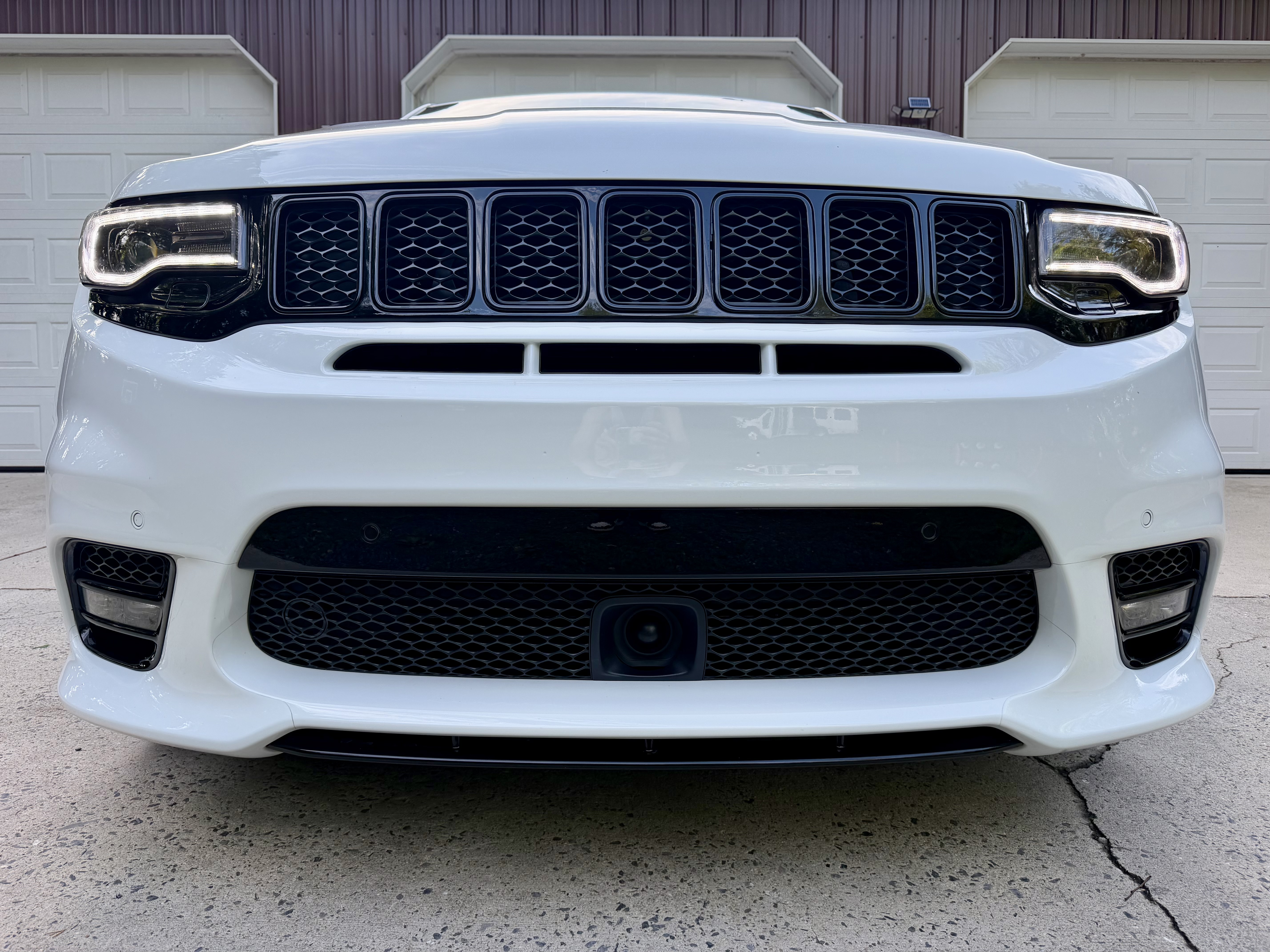 Used 2020 Jeep Grand Cherokee SRT AWD/4WD image 2
