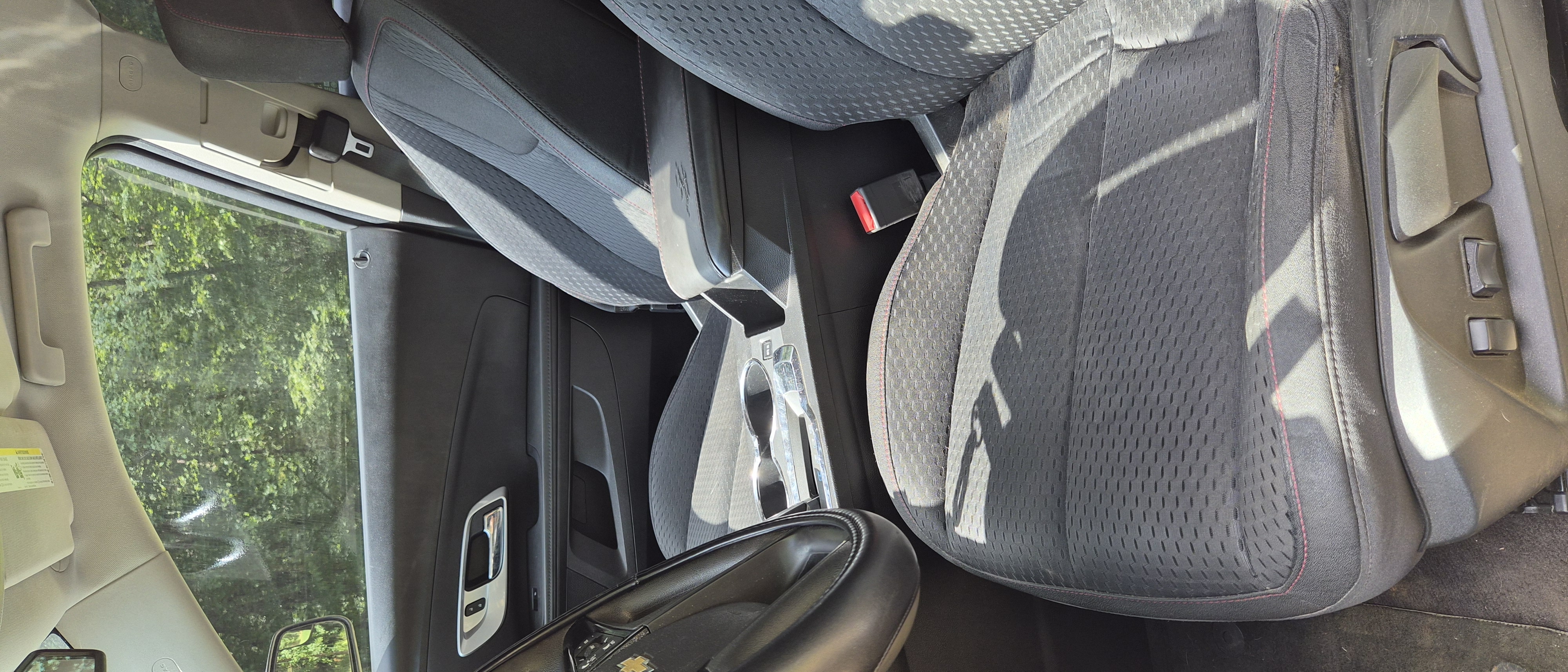 Used 2012 Chevrolet Equinox LS FWD image 11