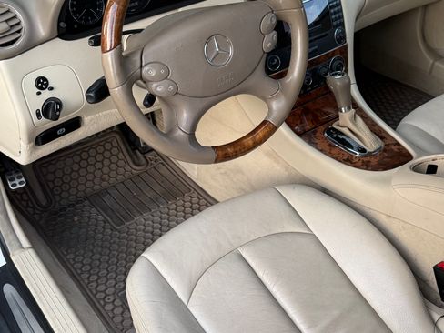 Used 2006 Mercedes-Benz CLK 350 Coupe image 8